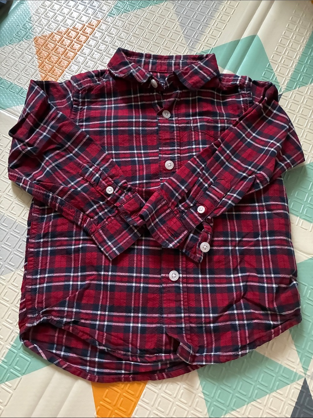 20/25$ 🧸 Kids Red Plaid Button-Up Shirt